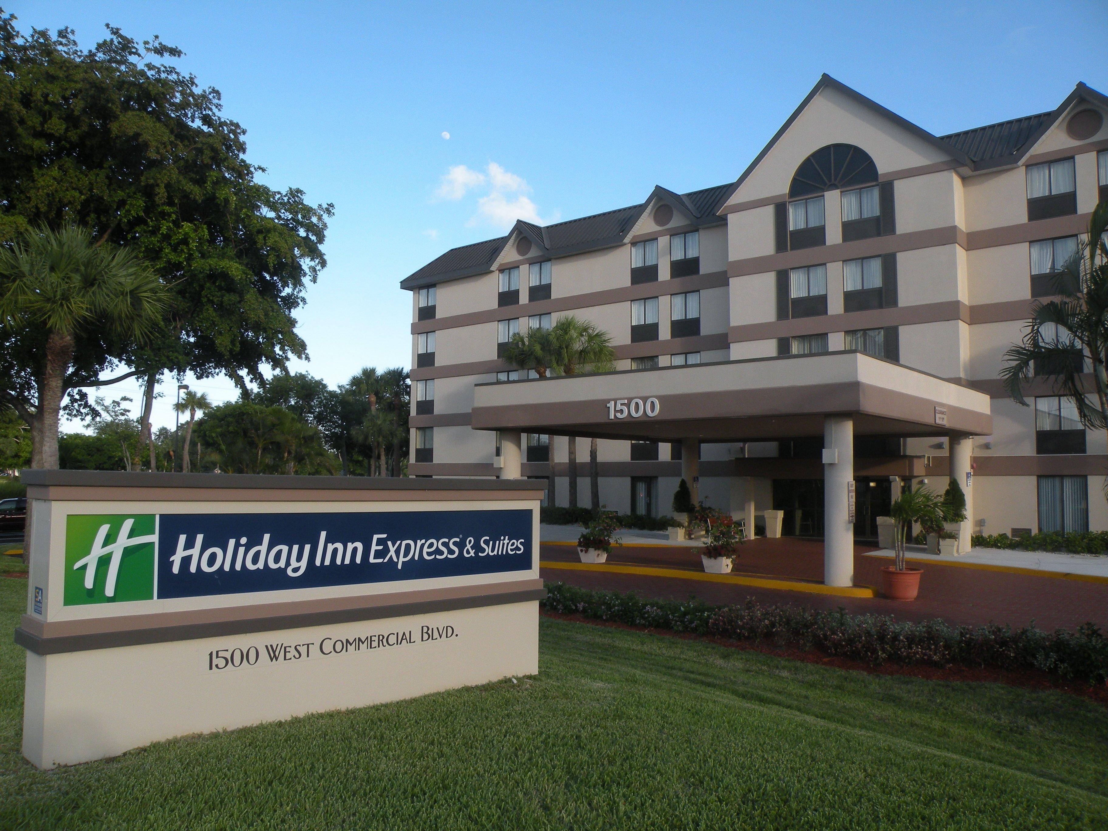 Holiday Inn Express Fort Lauderdale North - Executive Airport By Ihg Esterno foto