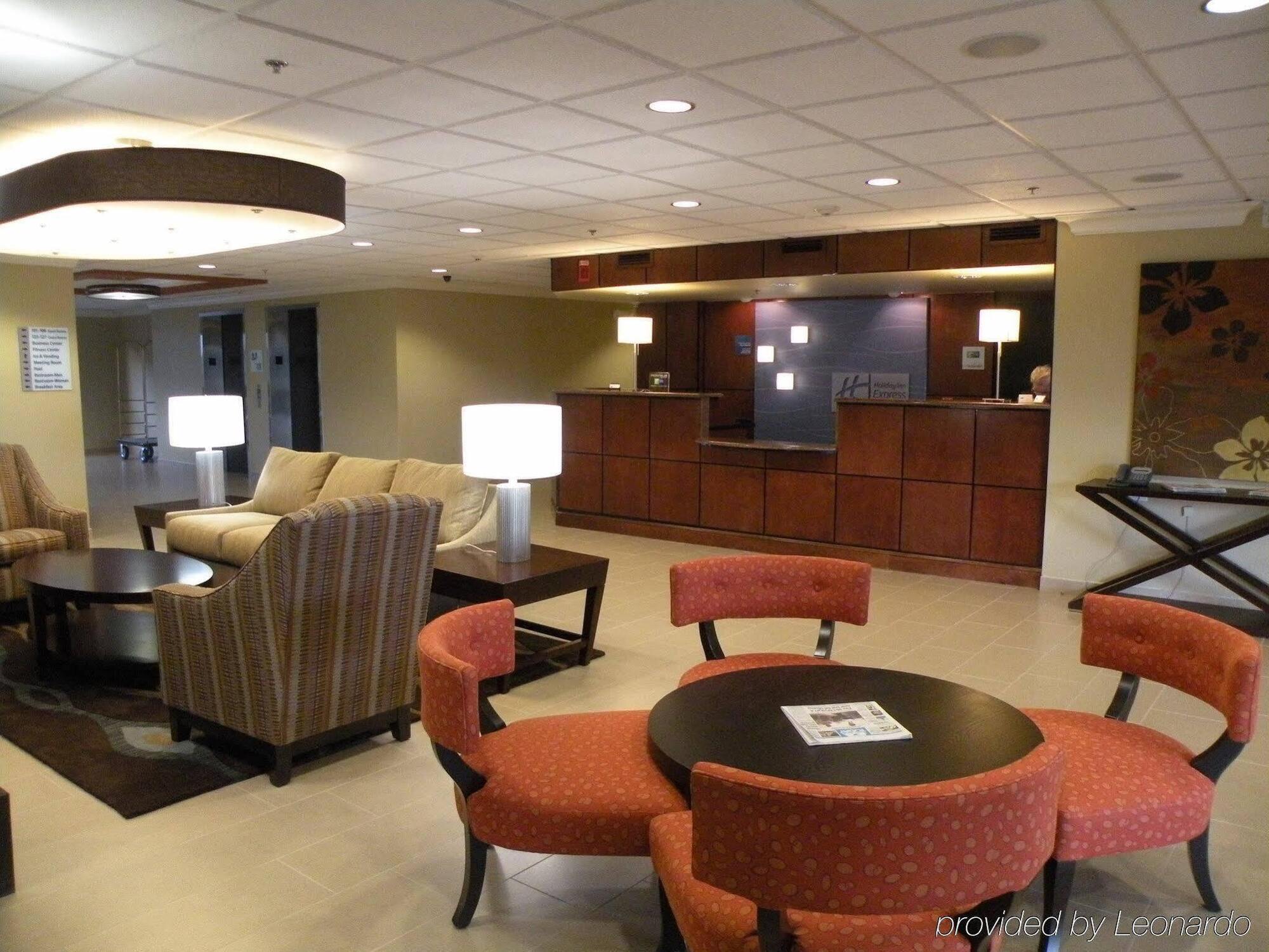 Holiday Inn Express Fort Lauderdale North - Executive Airport By Ihg Esterno foto